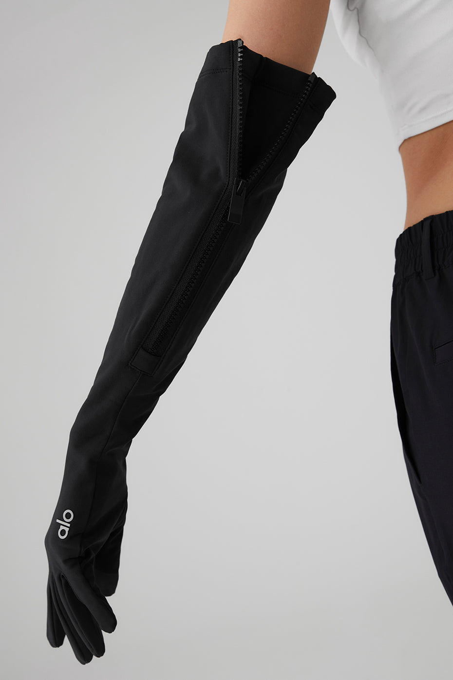 Sleek City Gloves — Black