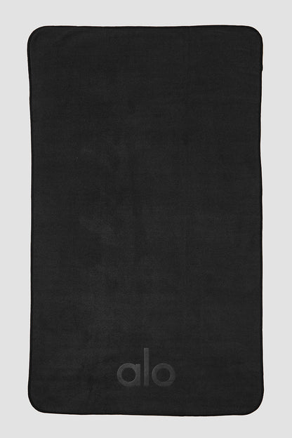 Performance No Sweat Hand Towel — Black