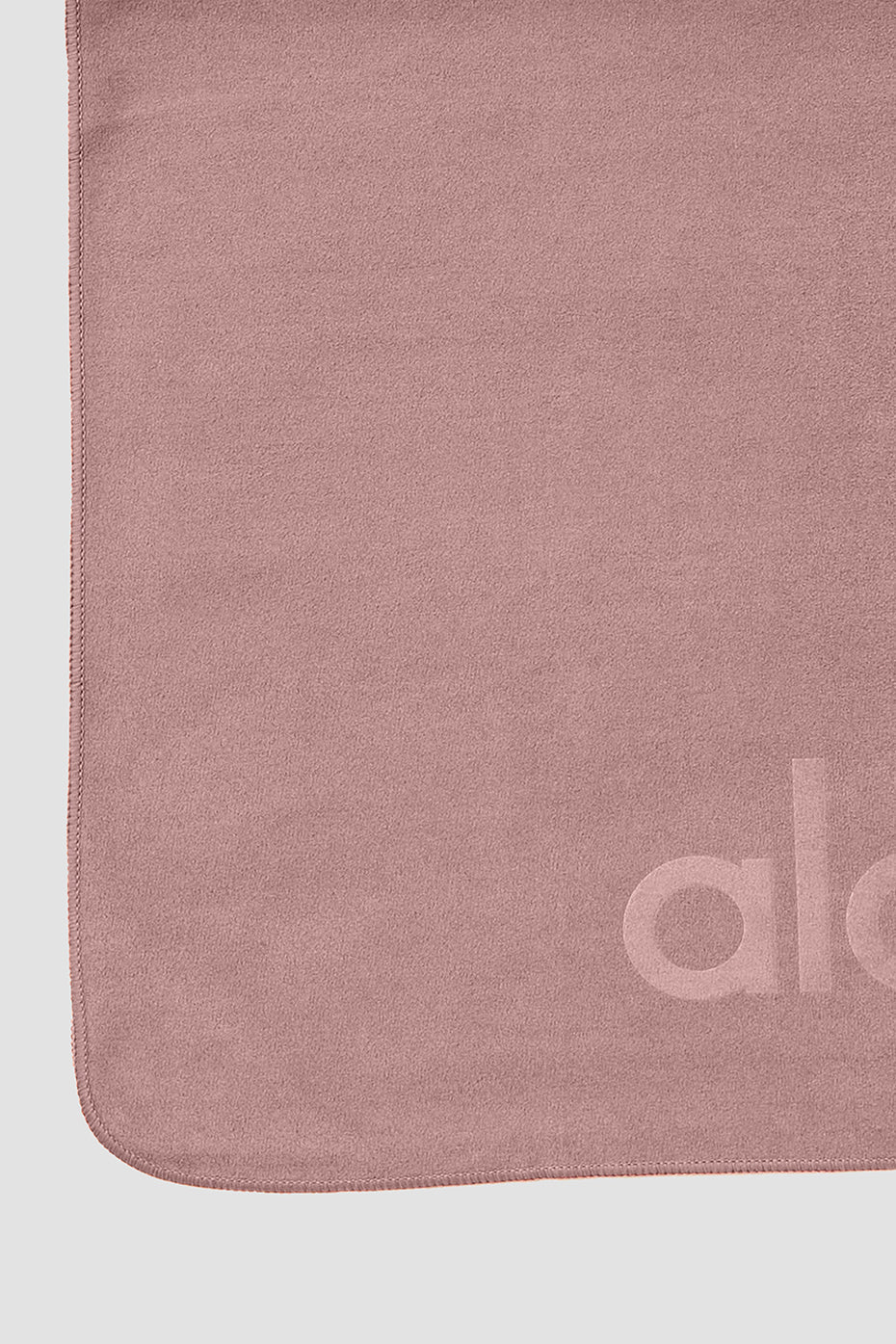 Performance No Sweat Hand Towel — Smoky Quartz
