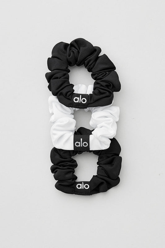Fresh Mini Scrunchie (3 — Pack) — Black/White