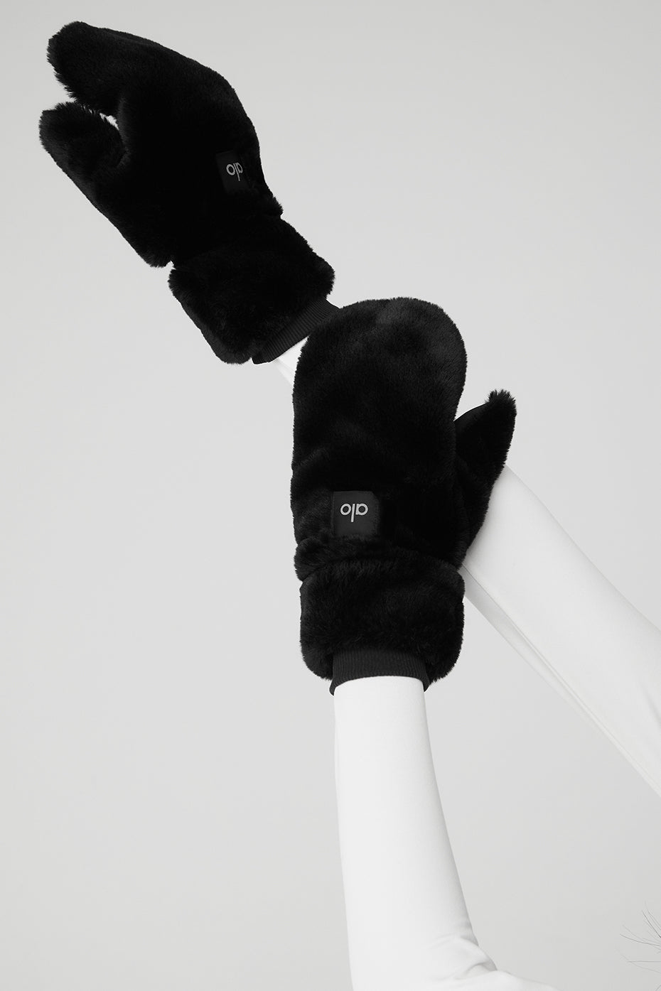 Faux Fur Mittens — Black