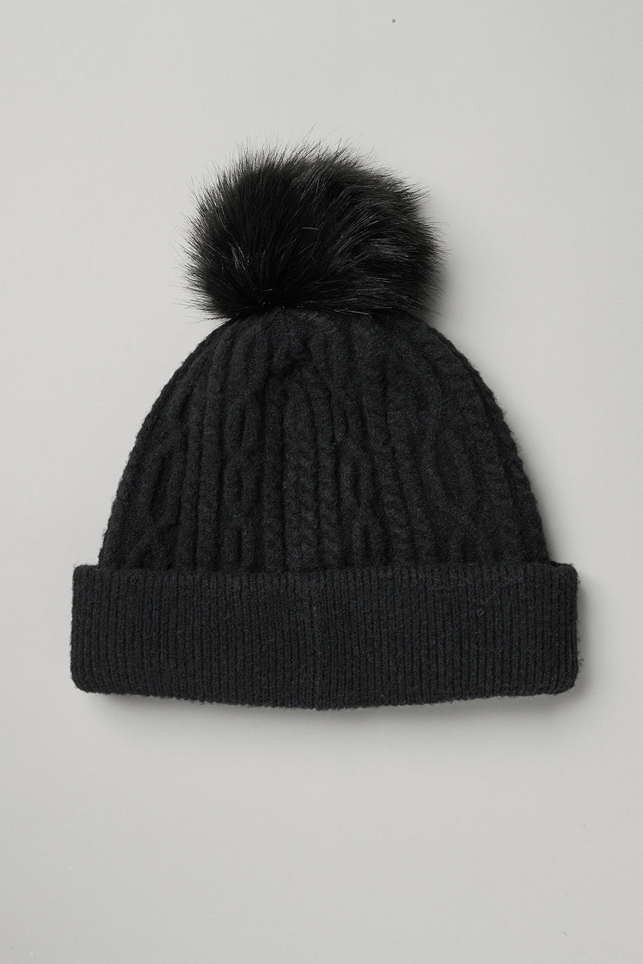 Cable Knit Beanie — Black