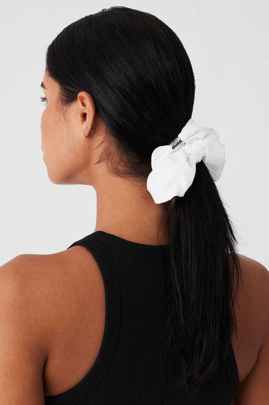 Bead It Oversized Scrunchie — White