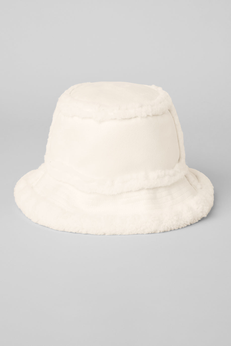 Winterfun Bucket Hat — Ivory