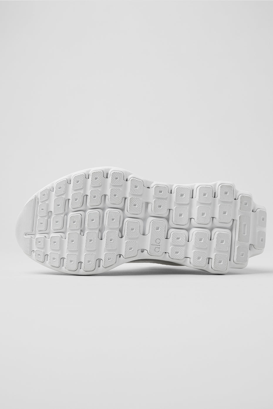 Runner — White/White