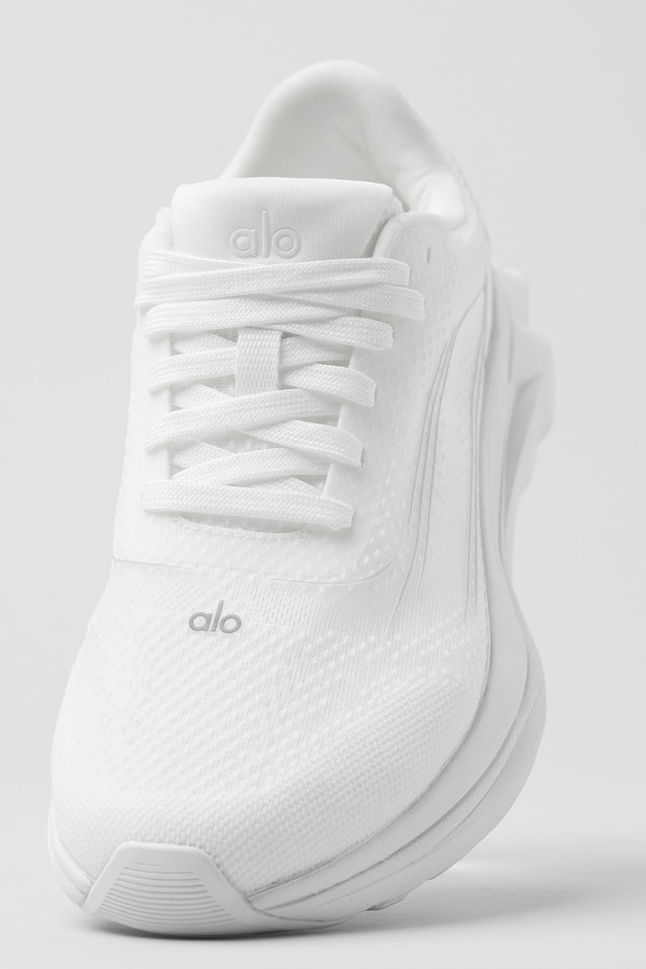 Runner — White/White
