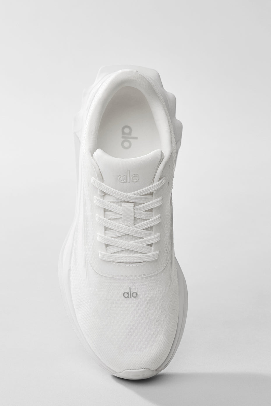 Runner — White/White