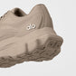 Runner — Gravel