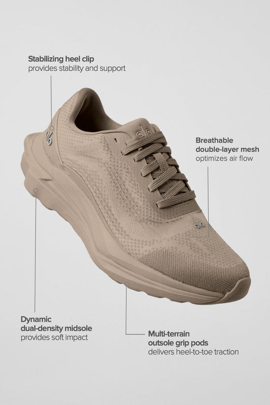Runner — Gravel