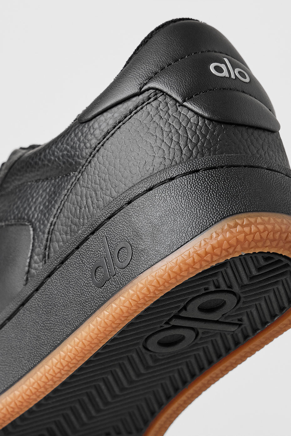 Recovery Mode Sneaker — Black/Gum
