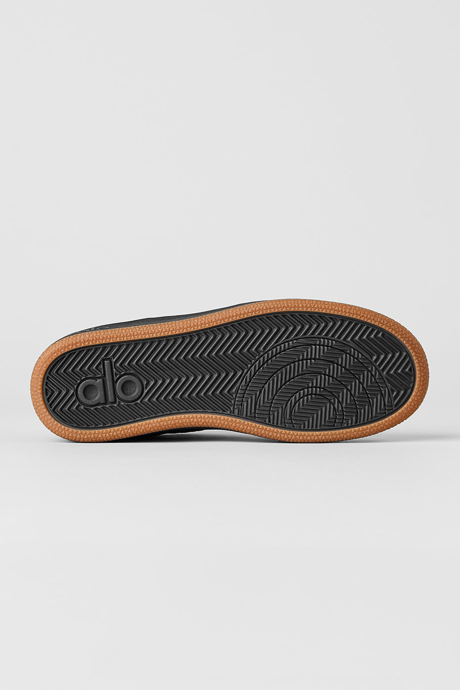 Recovery Mode Sneaker — Black/Gum