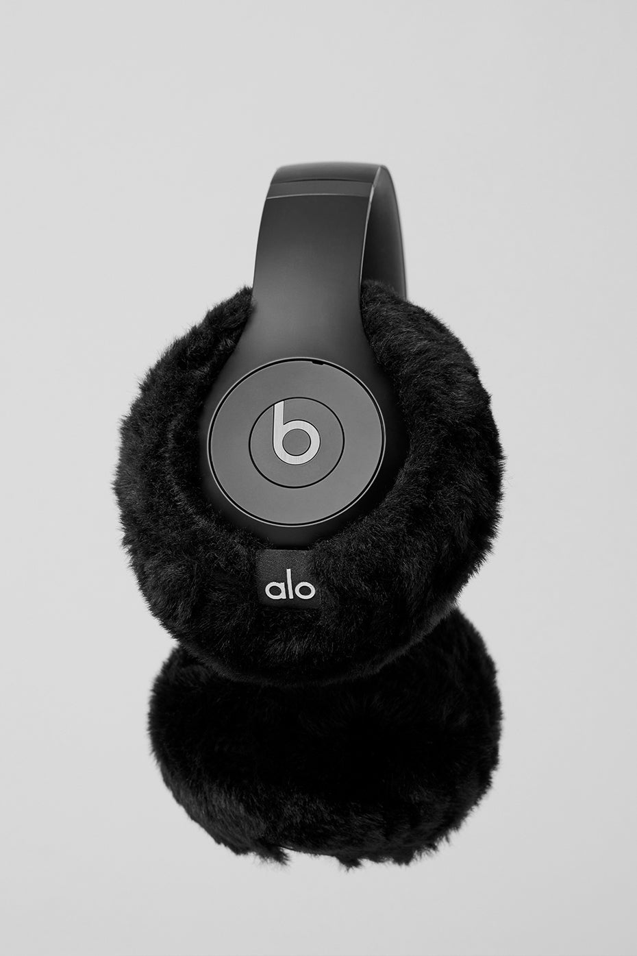 Beats Studio Pro Headphones — Black