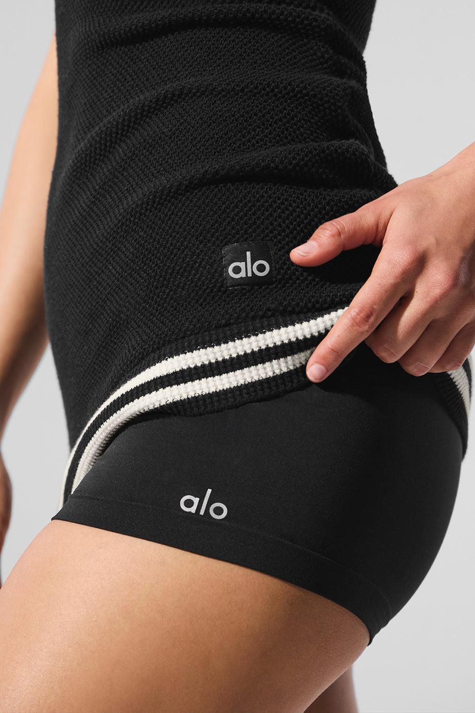 Sheer Glow Boyshort — Black
