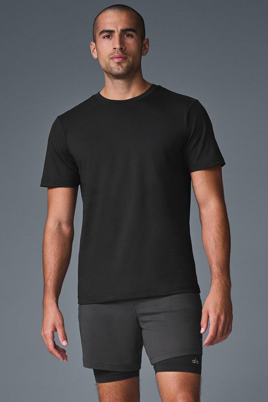 Conquer Reform Crewneck Shorts‑Sleeve — Black
