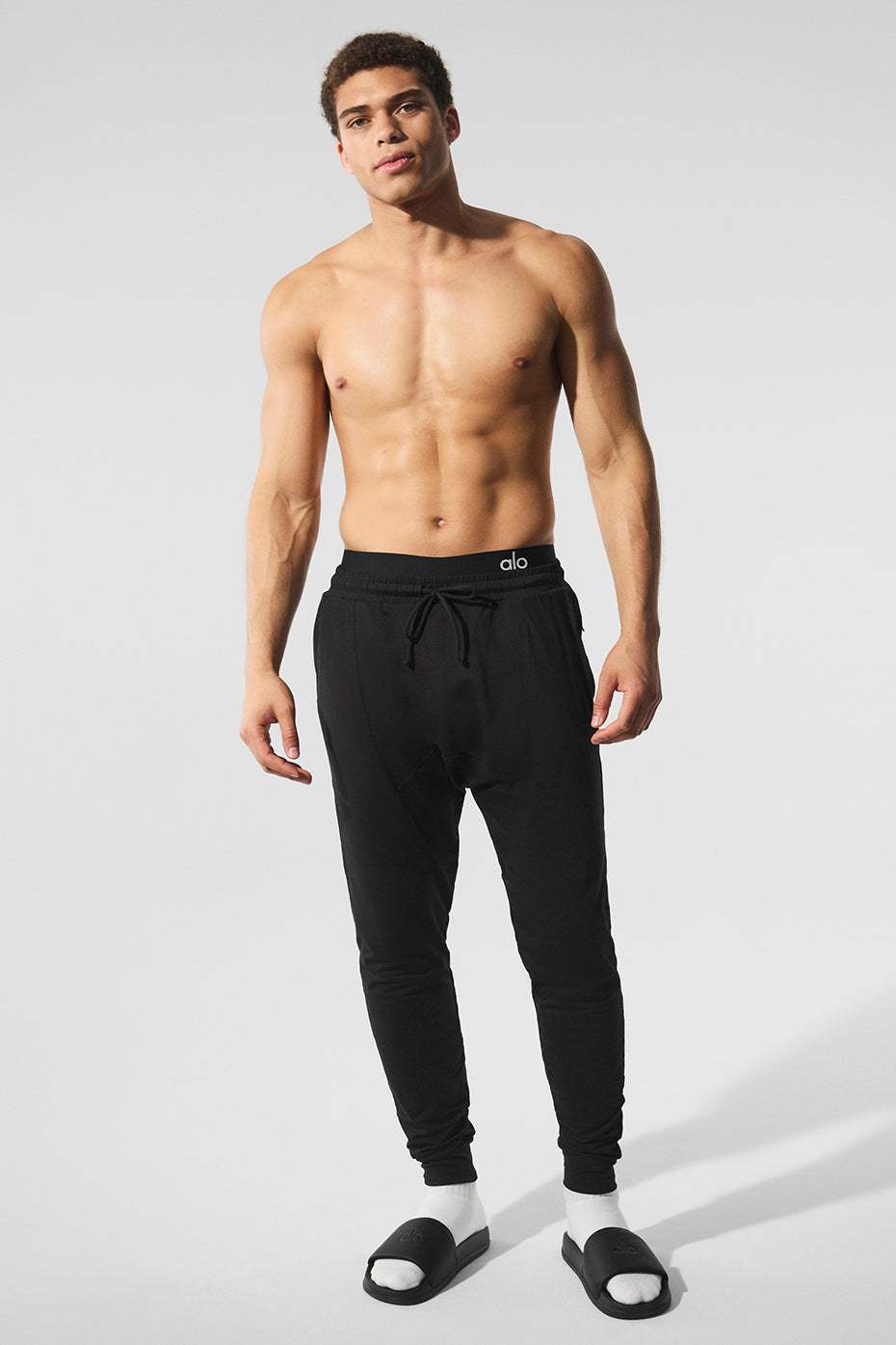 Conquer Revitalize Pant — Black