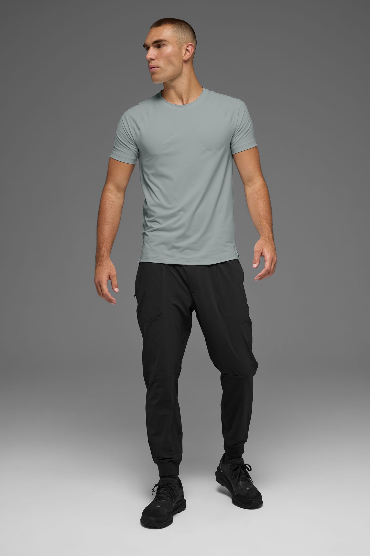 Idol Crewneck Shorts‑Sleeve — Lunar Grey