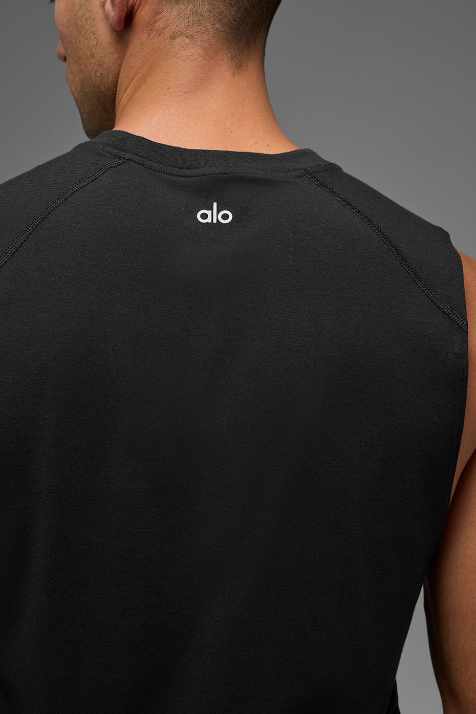 Vapor Muscle Tank Top — Black