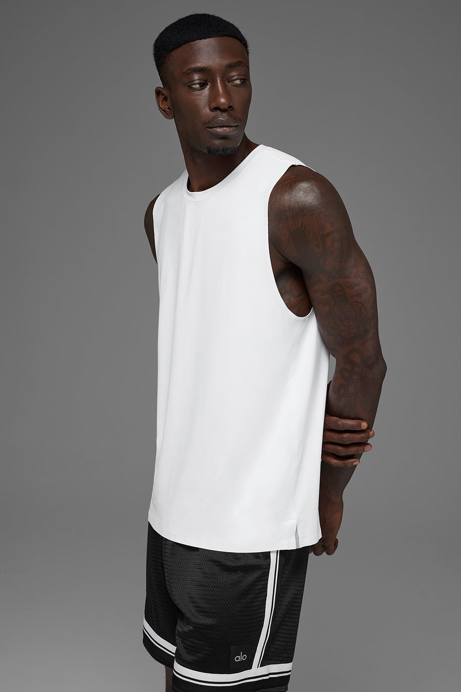 Idol Muscle Tank Top — White