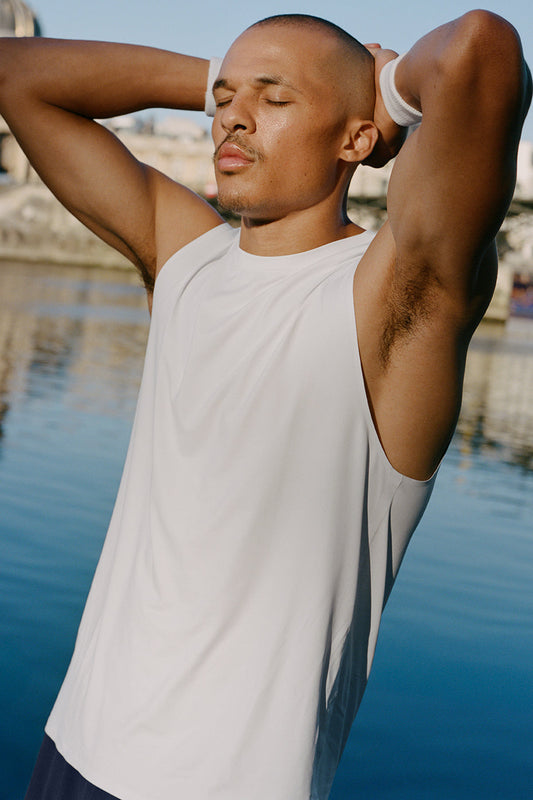 Idol Muscle Tank Top — White