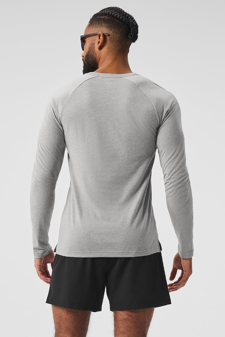 Triumph Long‑Sleeve Tee — Athletic Heather Grey