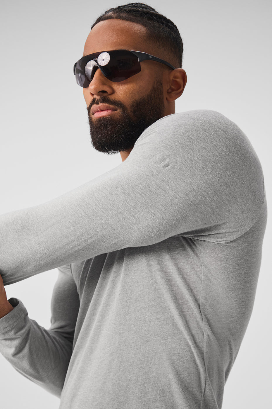 Triumph Long‑Sleeve Tee — Athletic Heather Grey