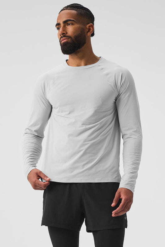 Idol Long‑Sleeve Performance Tee — Titanium
