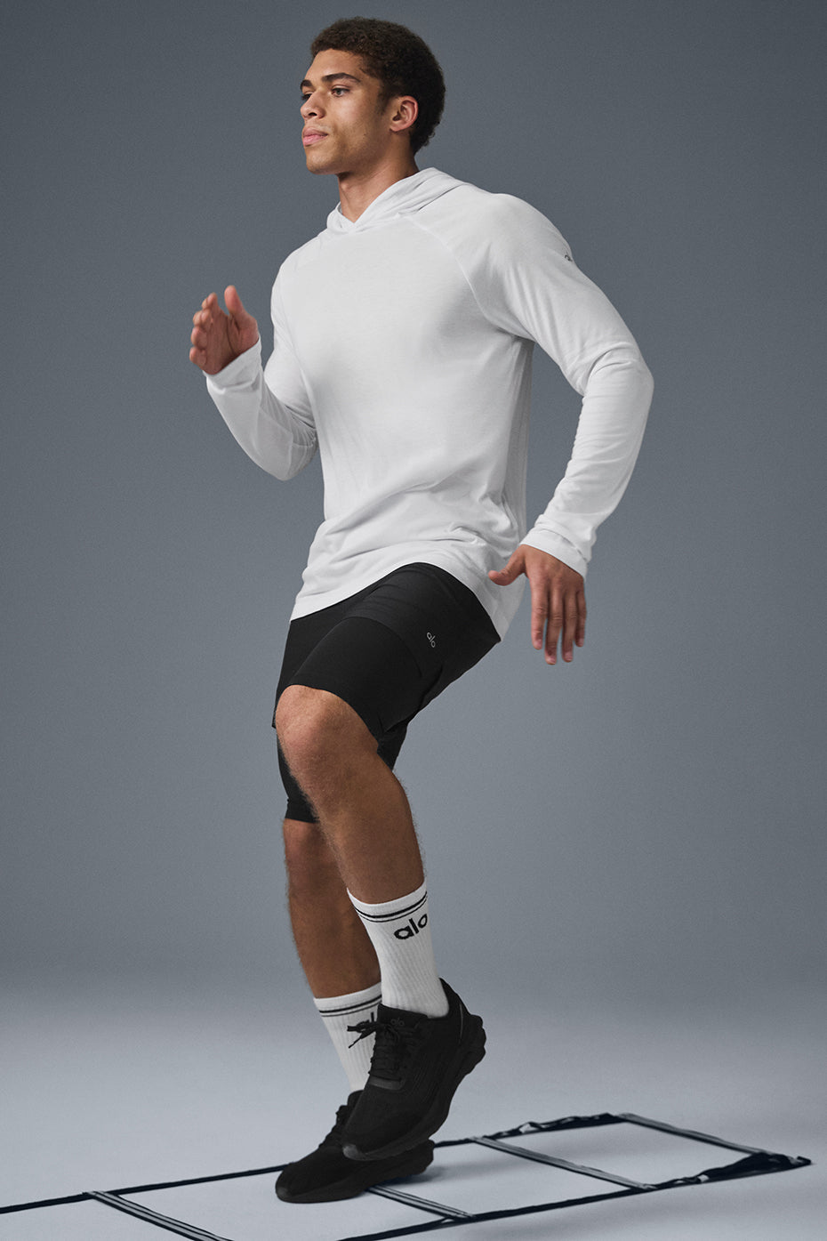 Core Hooded Runner — White