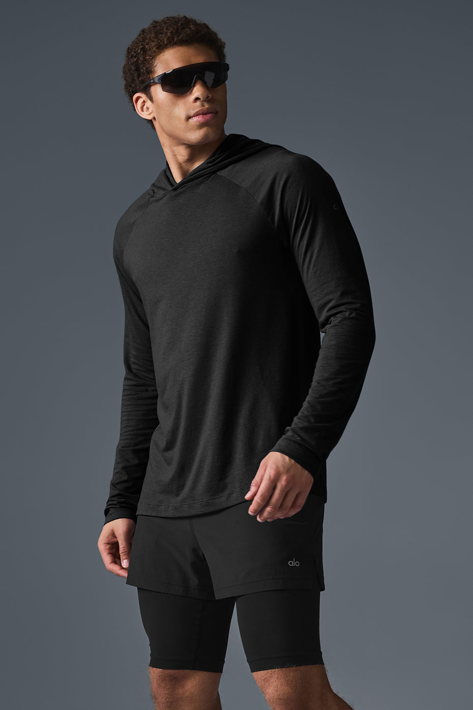 Core Hooded Runner — Black