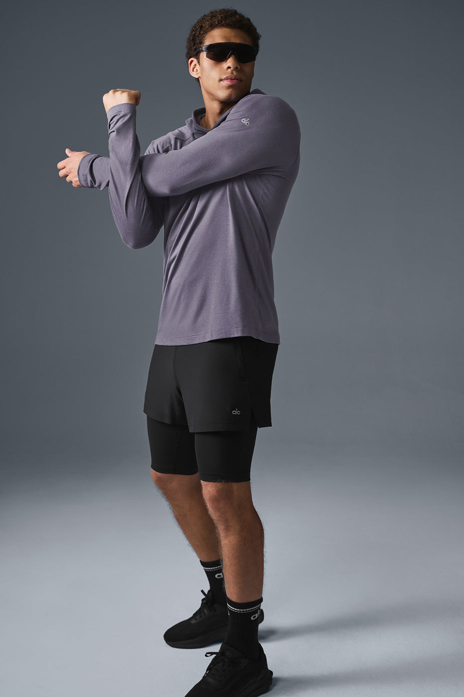 Core Hooded Runner — Italian Plum