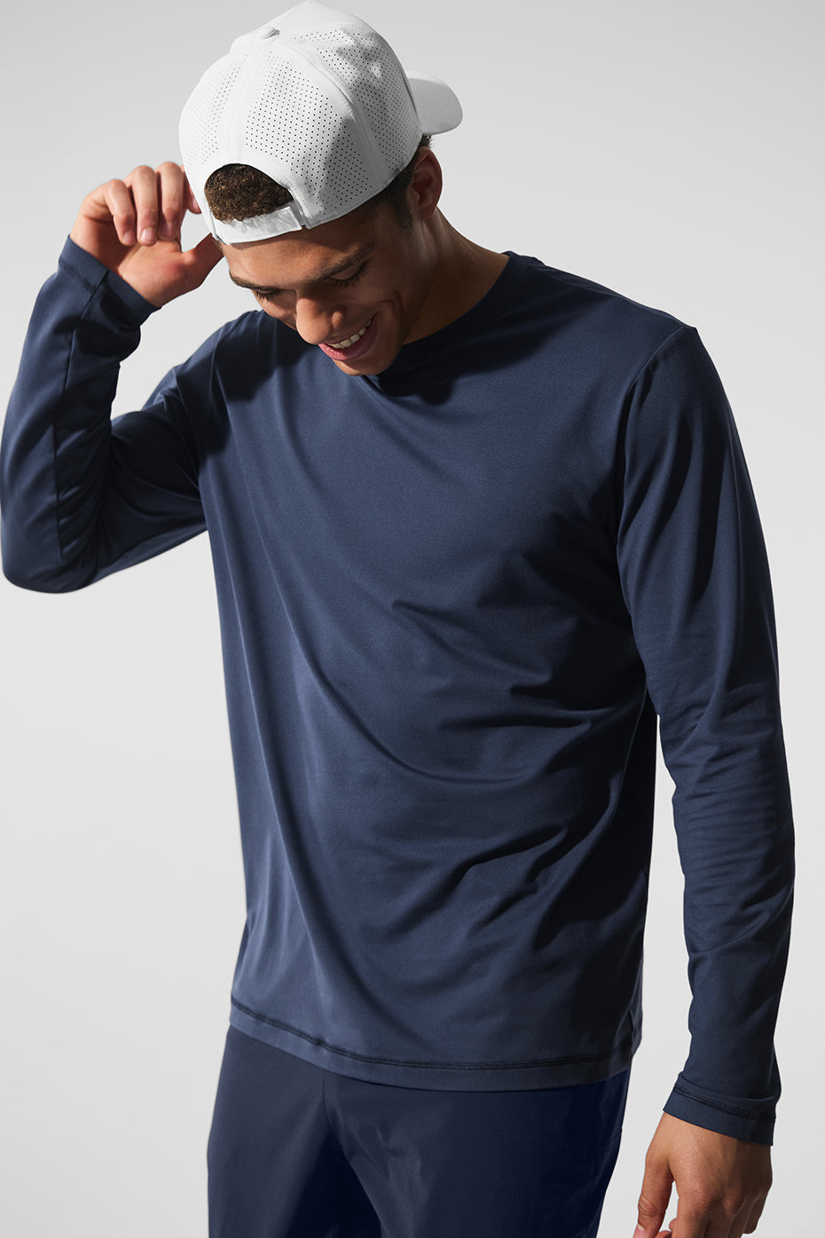 Conquer Reform Crewneck Long‑Sleeve — Navy