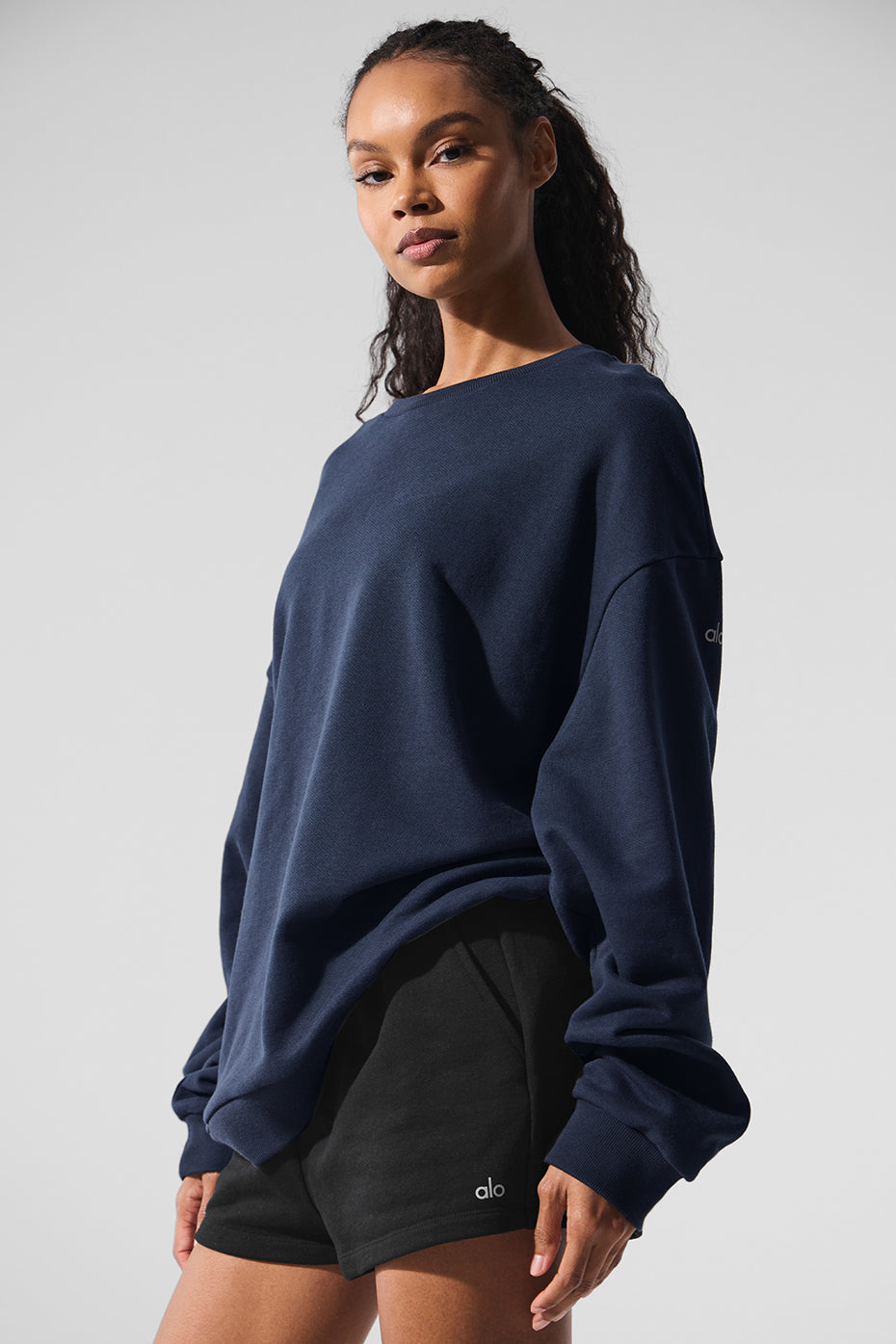 Chill Crew Neck Crew Sweatshirt — Navy