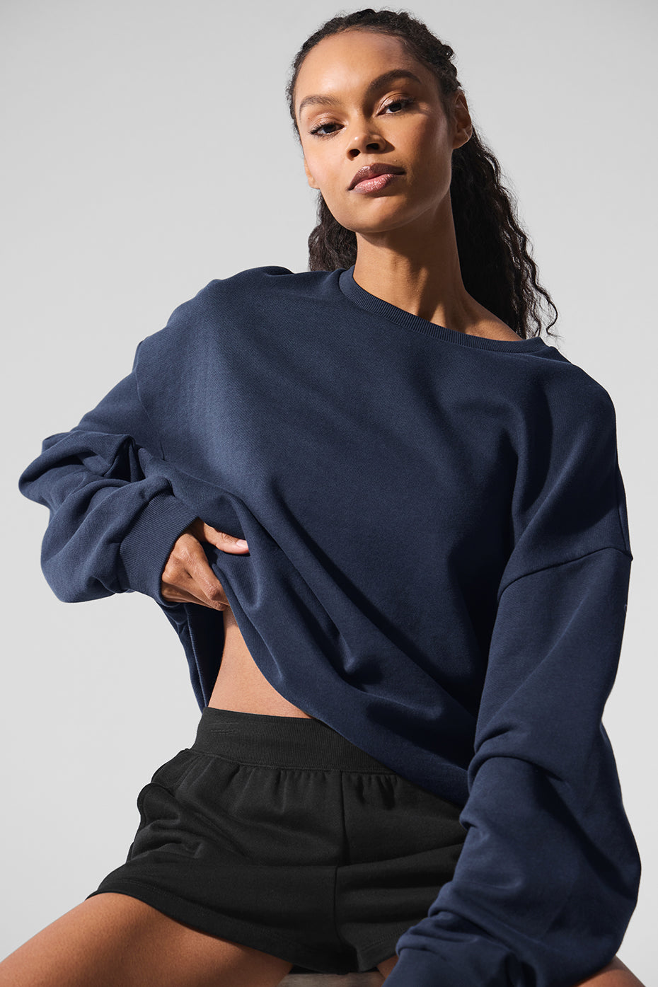 Chill Crew Neck Crew Sweatshirt — Navy