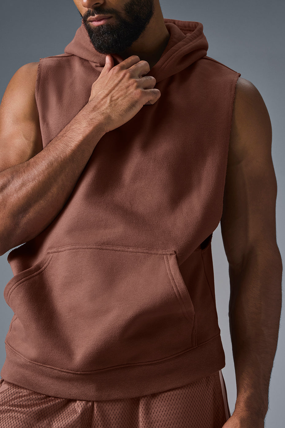Renown Sleeveless Hooded Sweatshirt — Chestnut