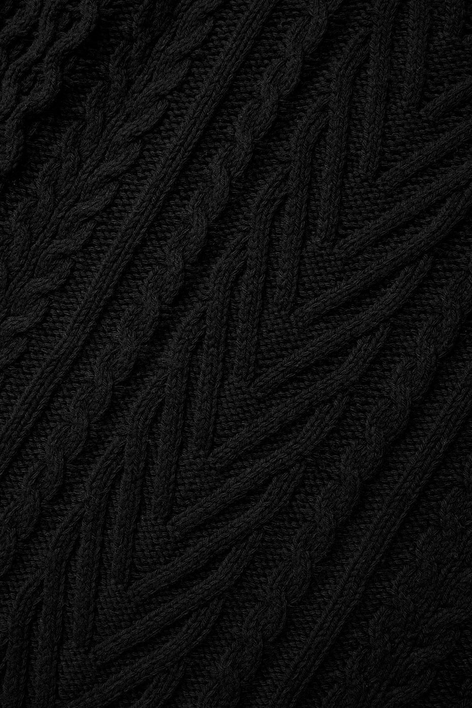 Cable Knit Crew Neck Sweater — Black