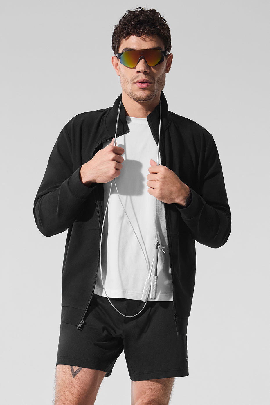 Conquer Max Mock Neck Full Zip — Black