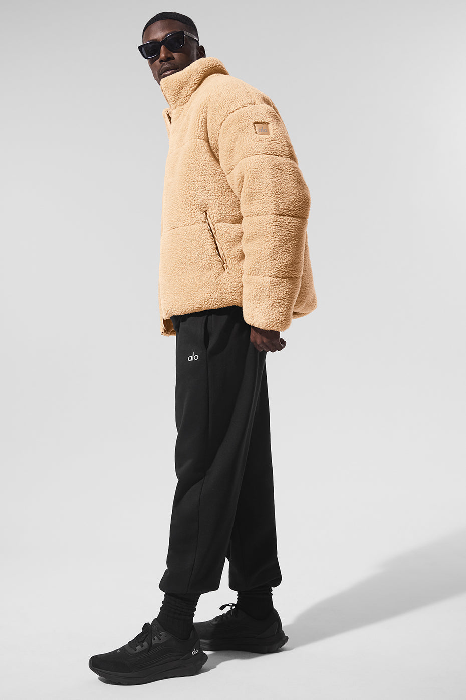 Sherpa Stage Puffer — Camel