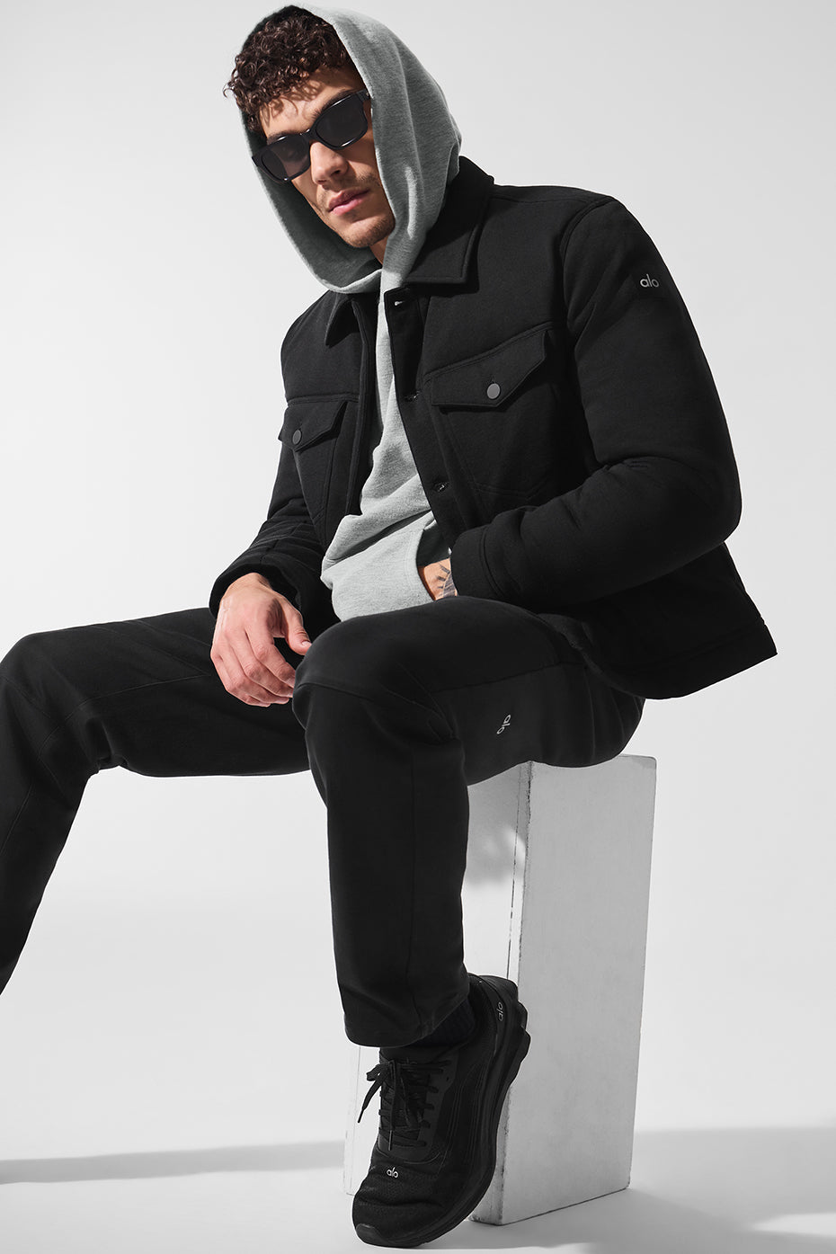 Ease Trucker Zip Jacket — Black
