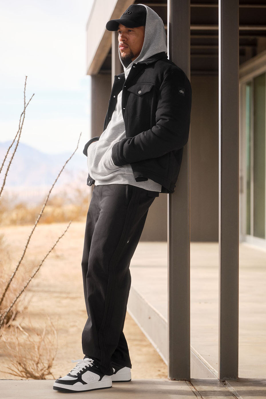 Ease Trucker Zip Jacket — Black
