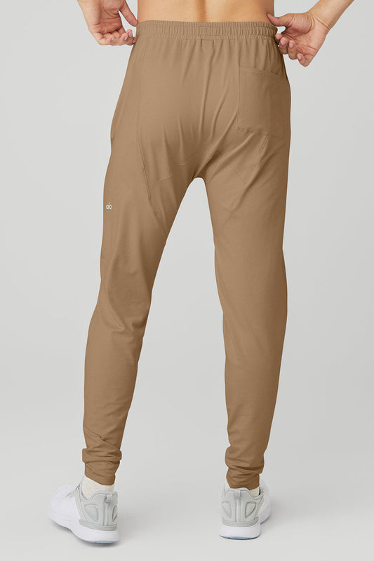 Conquer Revitalize Pant — Gravel