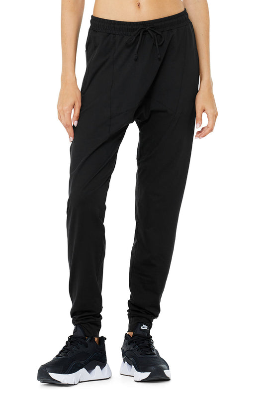 Conquer Revitalize Pant — Black