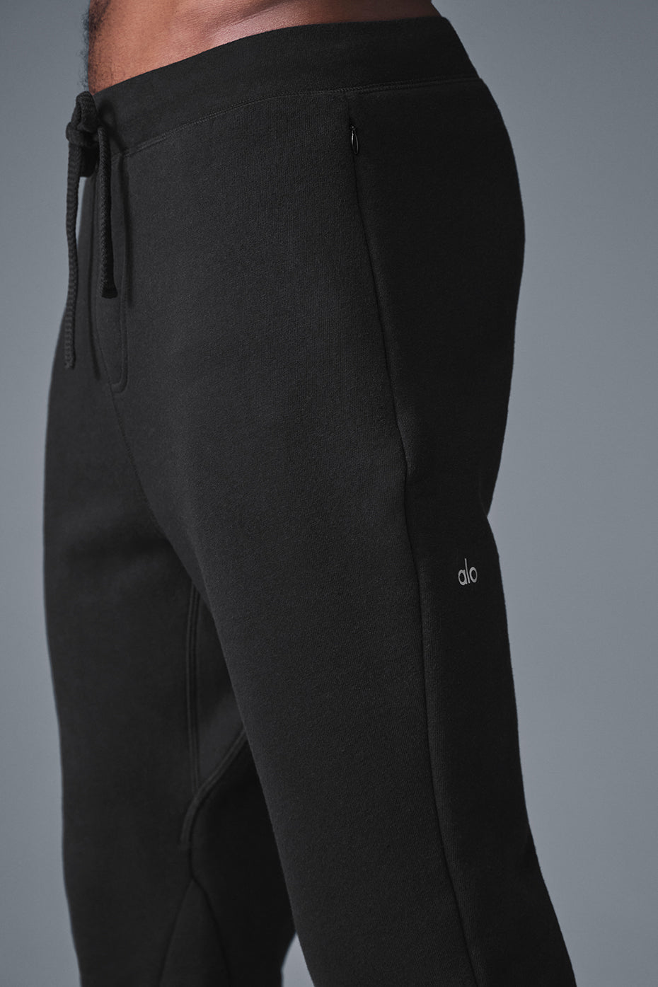 The Triumph Joggers — Black