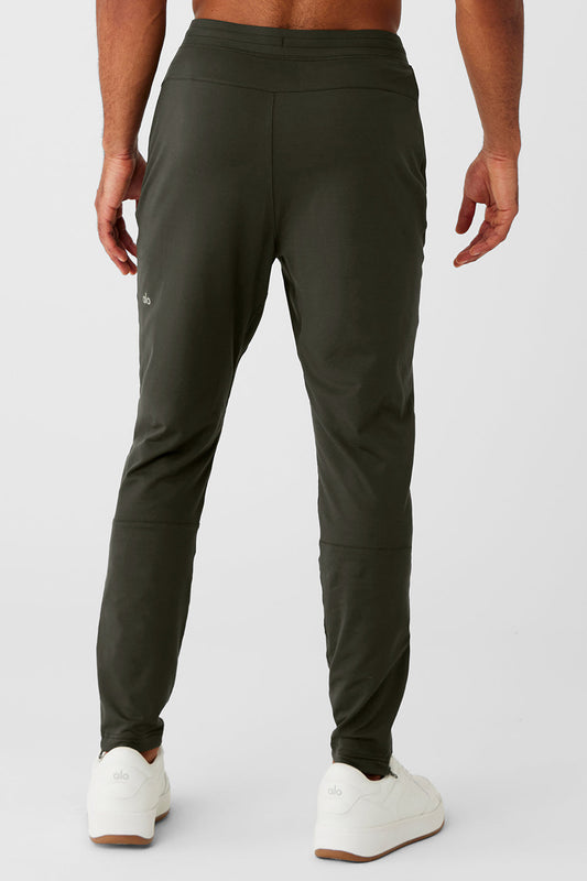 Conquer React Performance Pant — Stealth Green