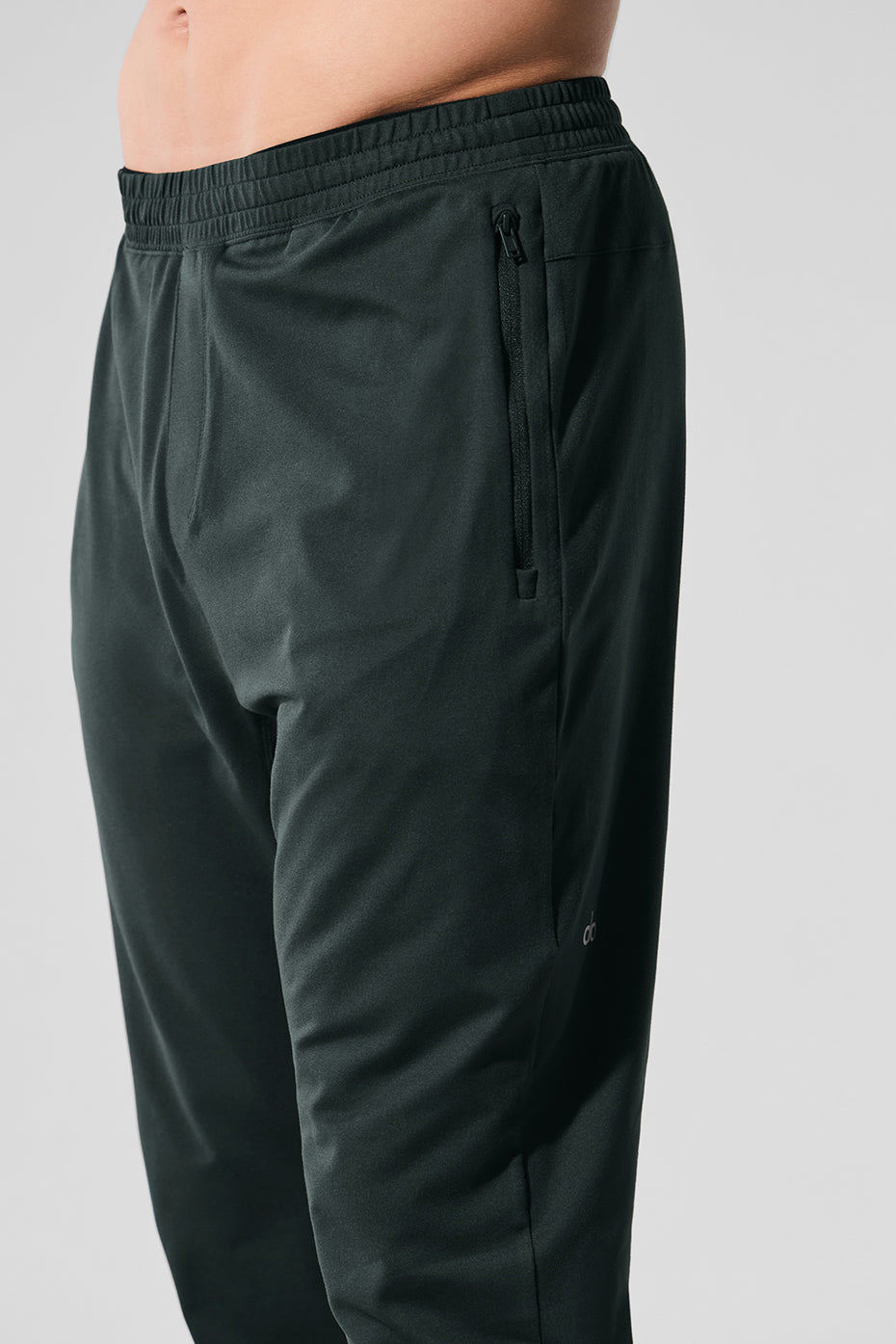Conquer React Performance Pant — Charcoal Green