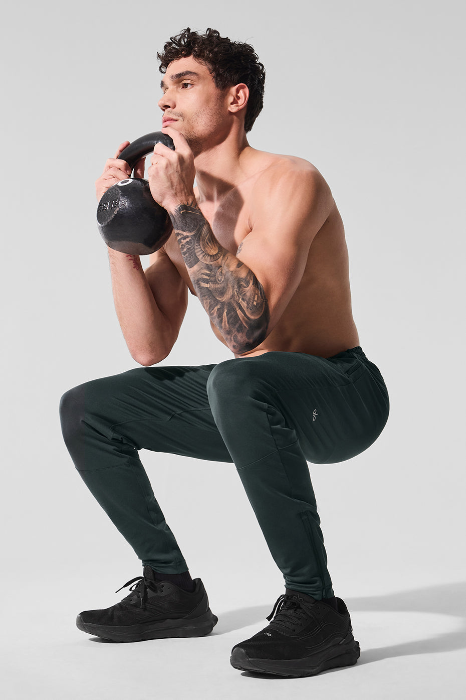 Conquer React Performance Pant — Charcoal Green