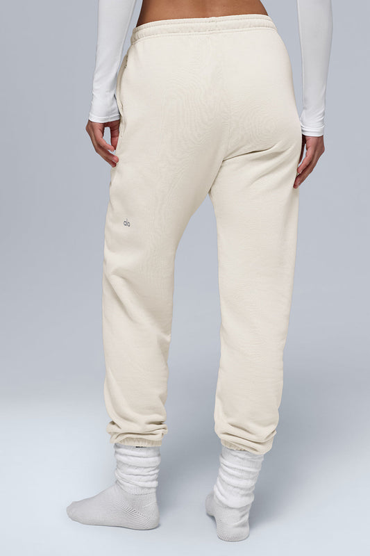 Chill Joggers — Bone