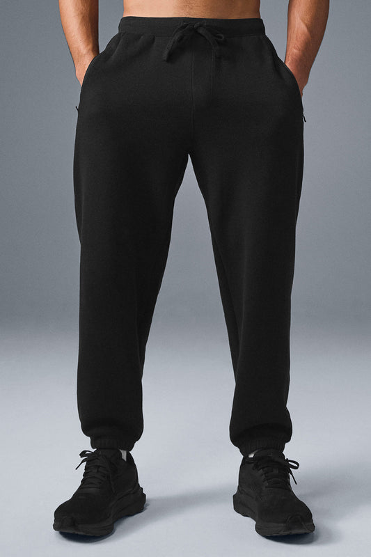 Triumph Restore Joggers — Black