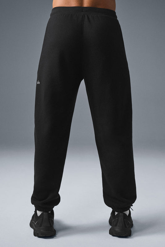 Triumph Restore Joggers — Black