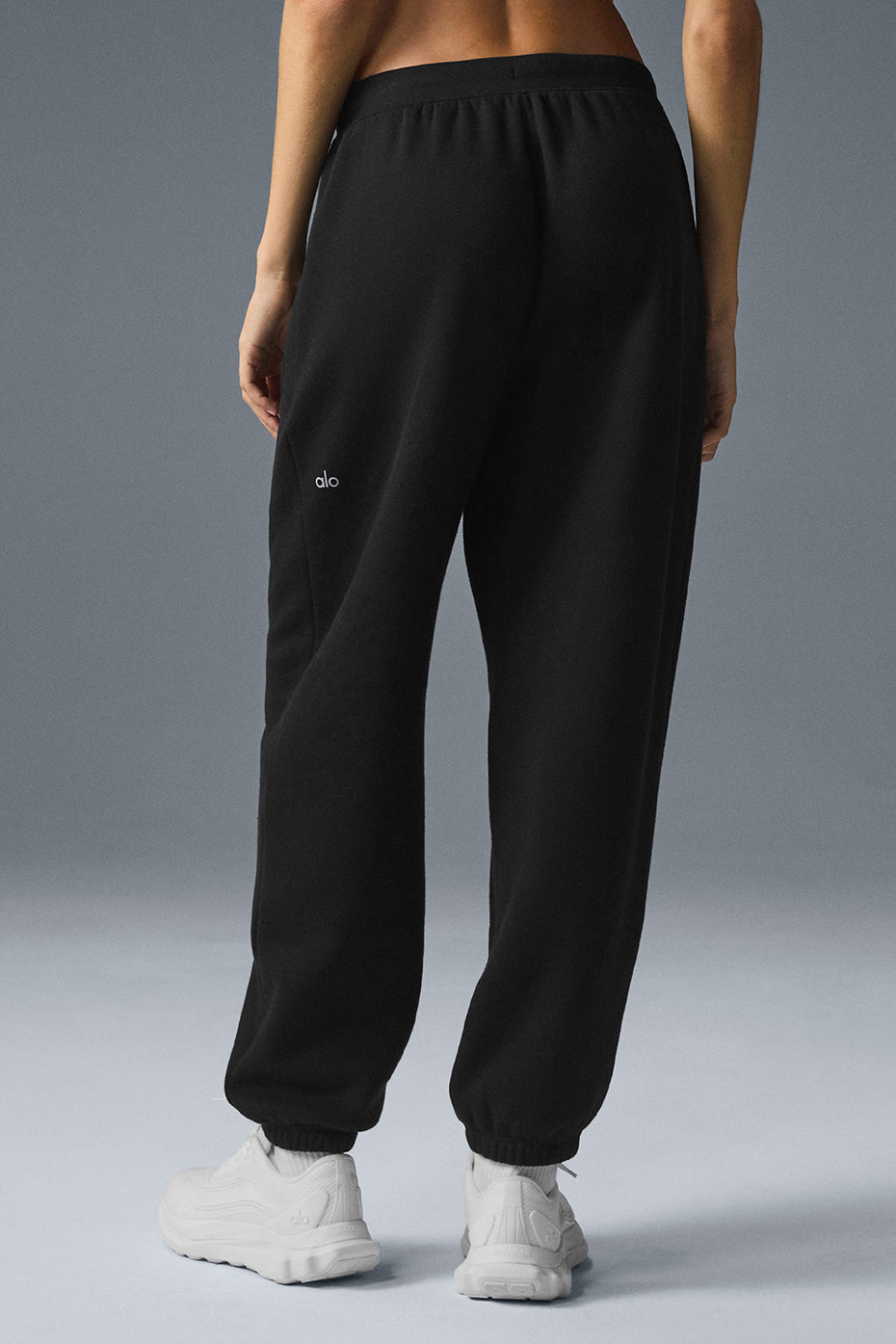 Triumph Restore Joggers — Black