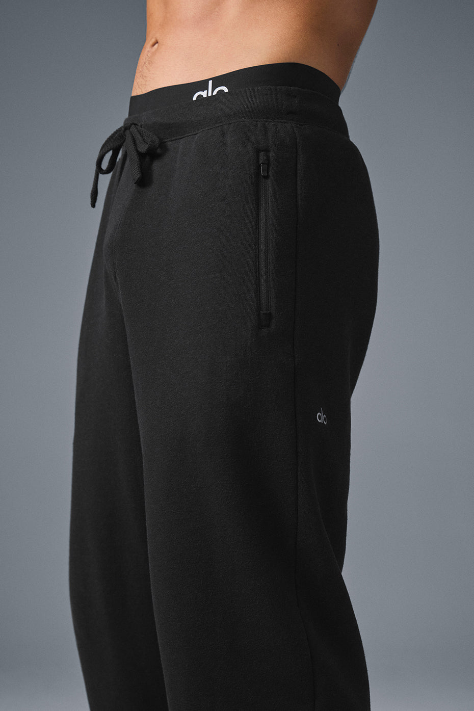 Triumph Restore Joggers — Black