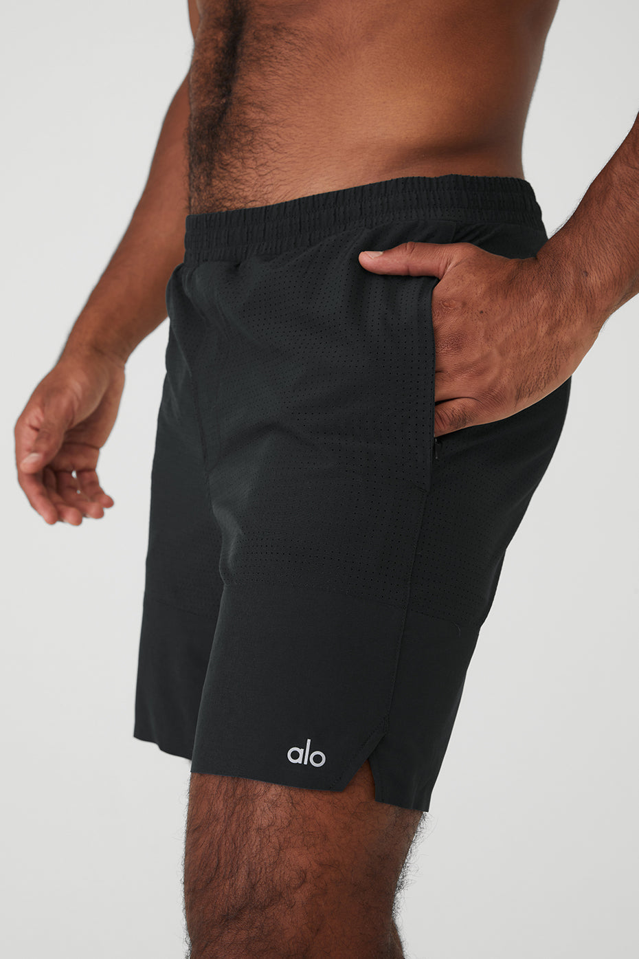 7" Traction Shorts — Black